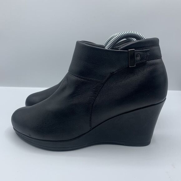 Clarks Shoes - Clarks Womens Camryn Fiona Boot Size 7 M Black Leather Wedge Heel Bootie Comfy